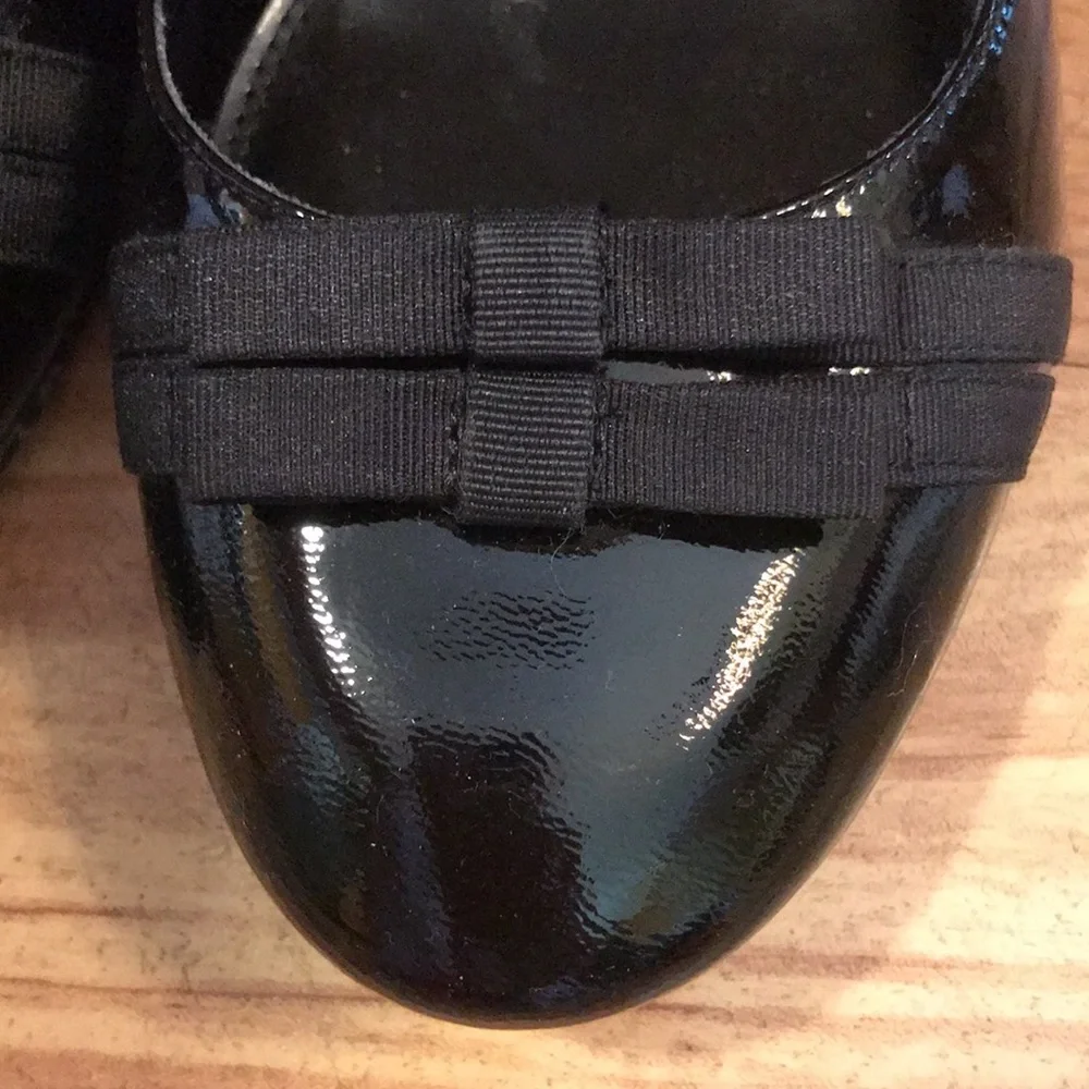 Enzo Angiolini 8-1/2 black patent leather bow ballerina mini wedge flats EUC